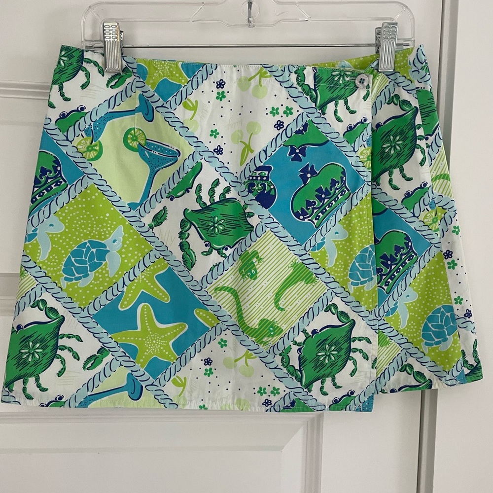 Lilly Pulitzer Reversible Skirt - like new! Size 6